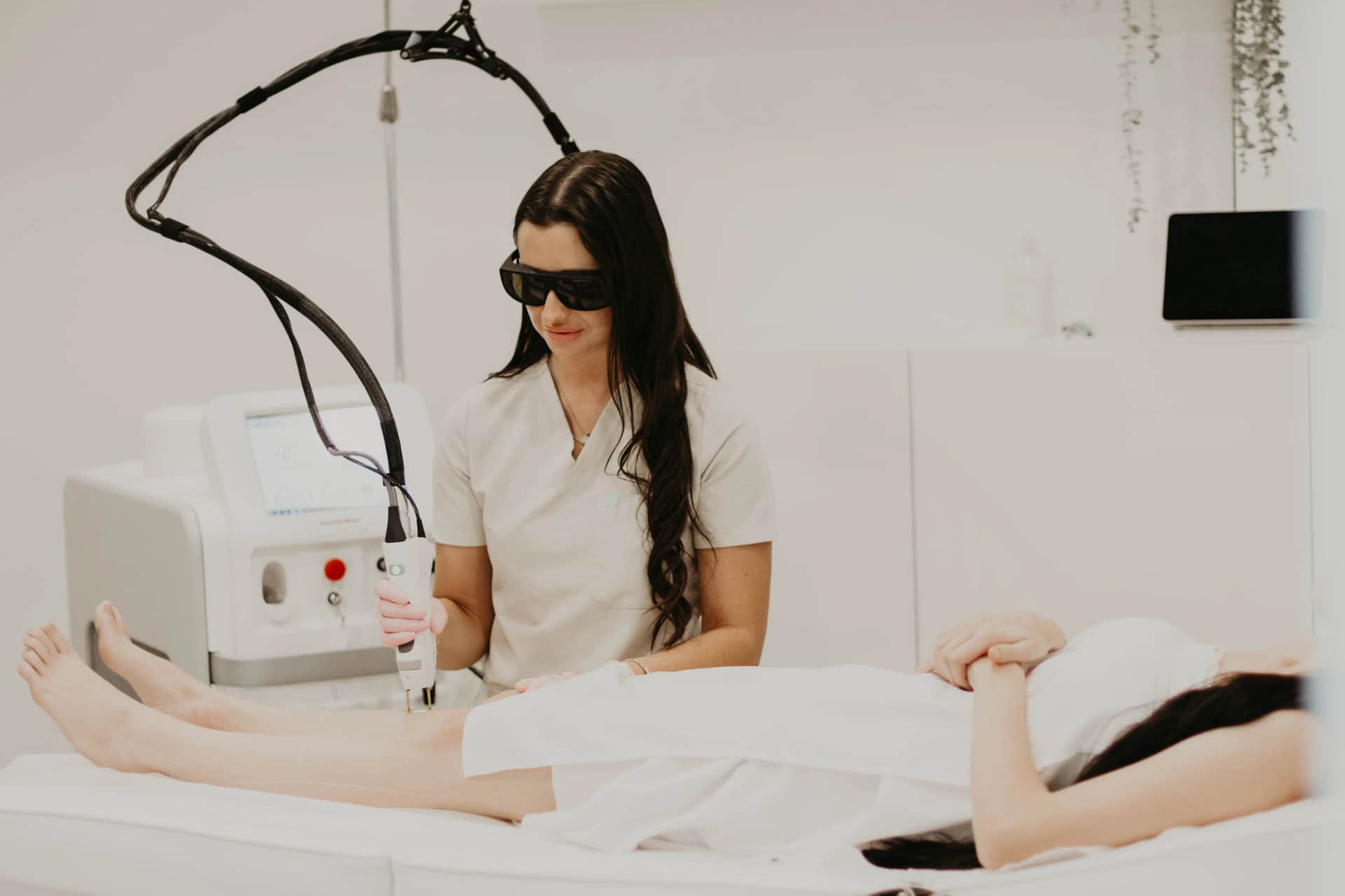 ÉPILATION LASER AVANCÉE
